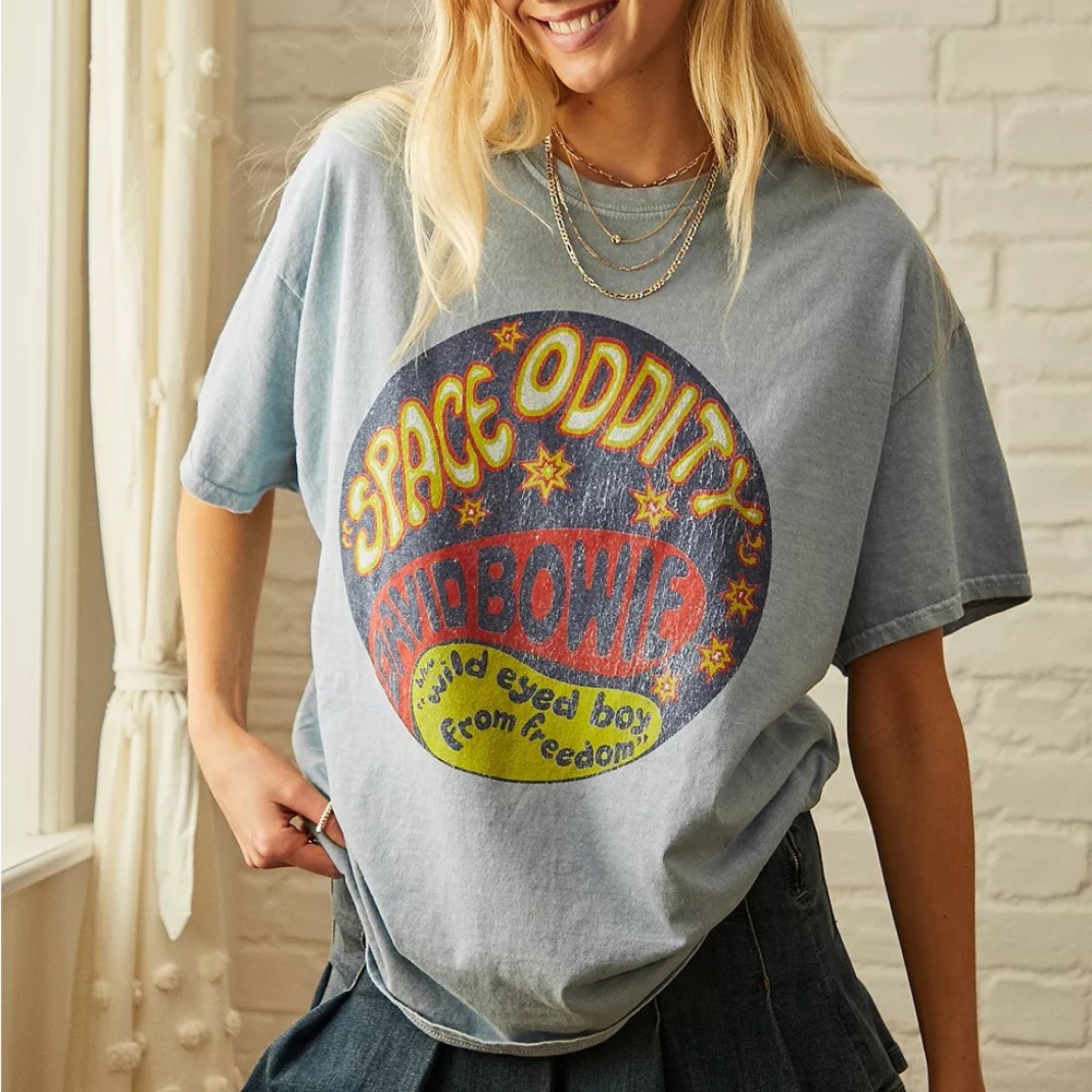 Retro Distressed Unique Print David Bowie Space Oddity Tee - Picture 1 of 10